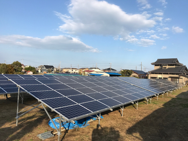 通信衛星に使うフレキシブル太陽電池パドル